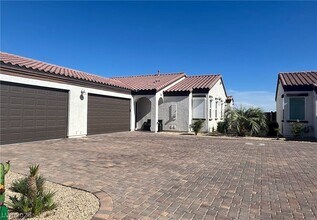 1533 Franklin Ln in Boulder City, NV - Building Photo - Building Photo