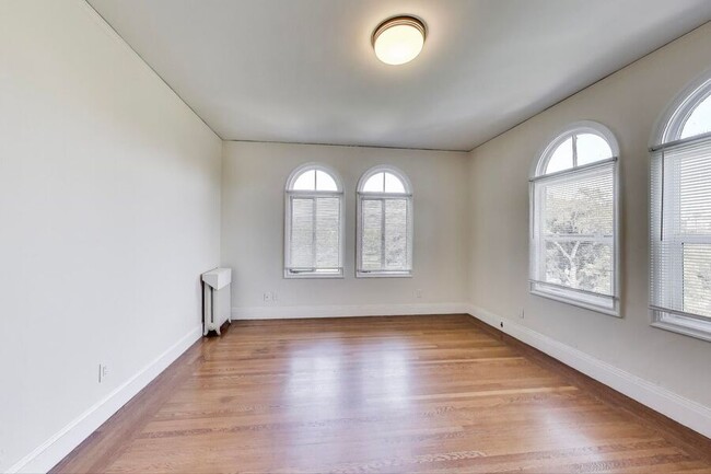 465 Bellevue Ave in Oakland, CA - Building Photo - Building Photo