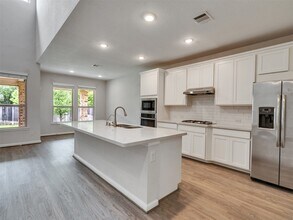 85 Fermata Ln in Tomball, TX - Building Photo - Building Photo