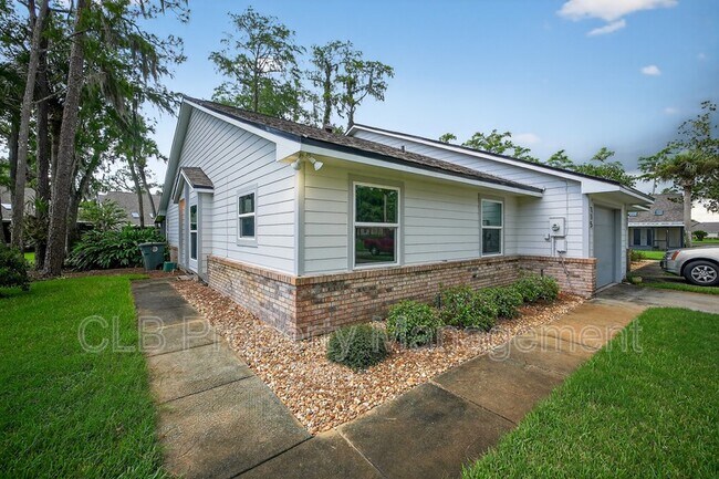 115 Bob White Ct in Daytona Beach, FL - Foto de edificio - Building Photo