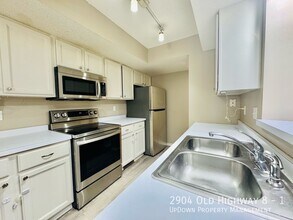 2904 Old Hwy 8 in St. Anthony, MN - Building Photo - Building Photo