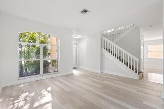 5228 NW 112th Terrace in Coral Springs, FL - Building Photo - Building Photo