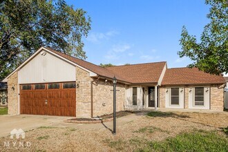 521 Magnolia Dr in Forney, TX - Building Photo - Building Photo
