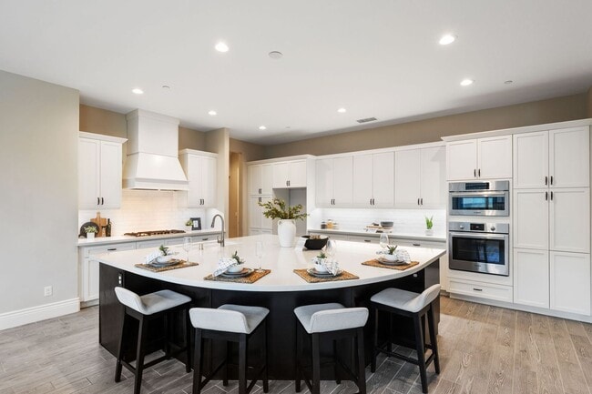 850 Overstone Ave in Madera, CA - Building Photo - Building Photo