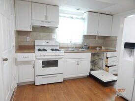 46 Zoa Ave, Unit 2nd FL