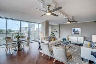 3310 Fairmount St in Dallas, TX - Building Photo