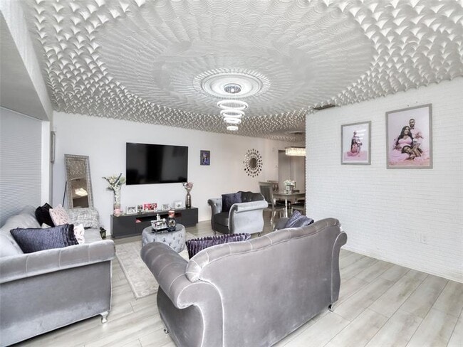 7809 Ramona St in Miramar, FL - Building Photo - Building Photo