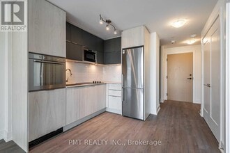 1 Belsize Dr in Toronto, ON - Building Photo - Building Photo