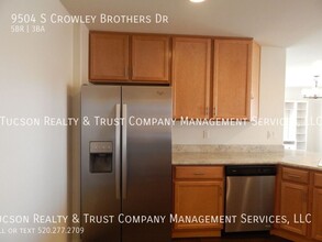9504 Crowley Brothers Dr in Tucson, AZ - Building Photo - Building Photo