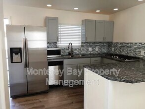 650 Spencer St in Monterey, CA - Building Photo - Building Photo