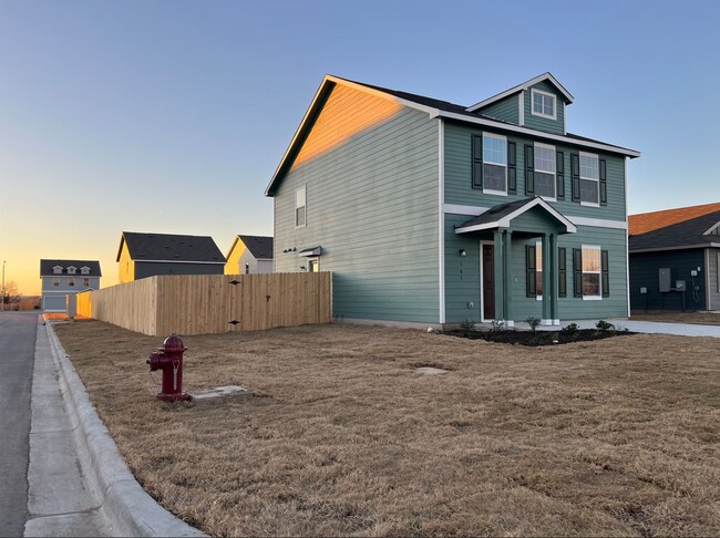 101 Jack Browning Drive in Jarrell, TX - Building Photo - Building Photo