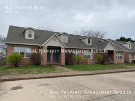 902 Pfeiffer Rd in Evansville, IN - Building Photo
