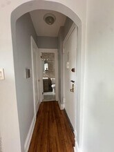 40-38 82nd St in Queens, NY - Foto de edificio - Building Photo