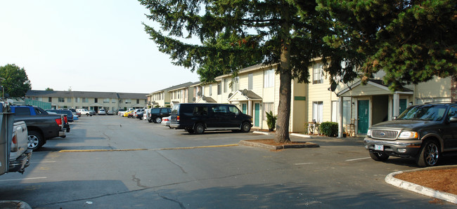 Stoneridge Apartments