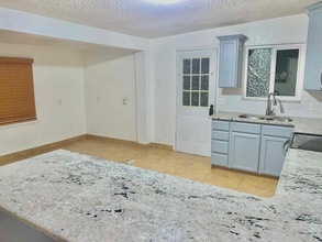 3670 S 4265 W in West Valley City, UT - Foto de edificio - Building Photo