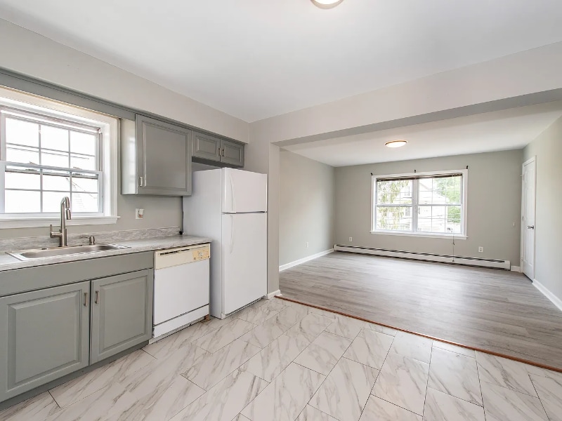 294 Paxton St in Paterson, NJ - Building Photo