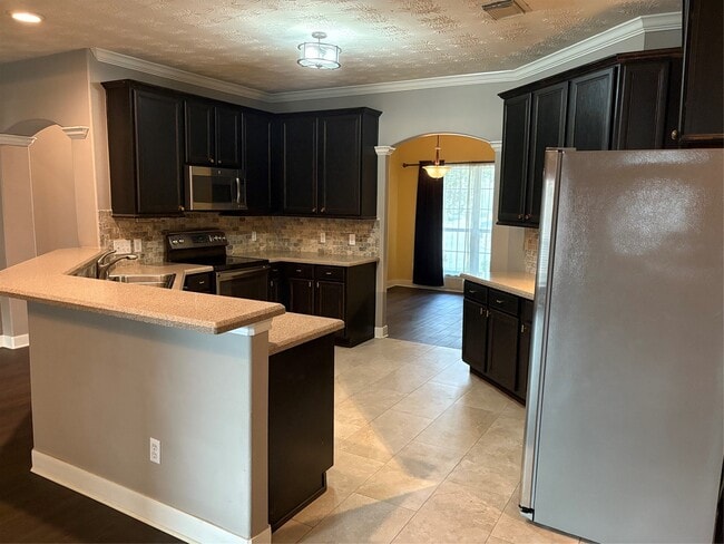 property at 3804 Mystic Cir