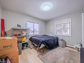 7230 W River Rd, Unit 4 in Minneapolis, MN - Building Photo - Building Photo