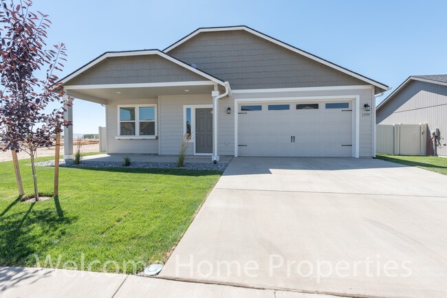 property at 1399 SW Julia St