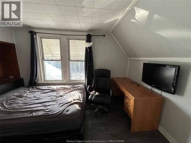 property at 248 Curry Ave