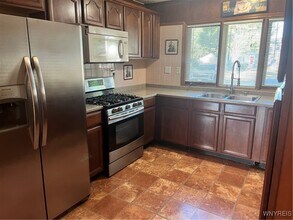 206 Hillcrest Dr in Buffalo, NY - Foto de edificio - Building Photo