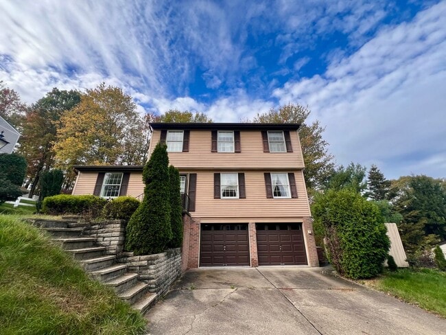 9573 Saratoga Dr in Pittsburgh, PA - Building Photo - Building Photo