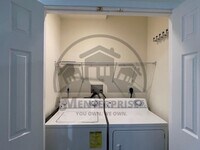 2431 Jefferson St photo'