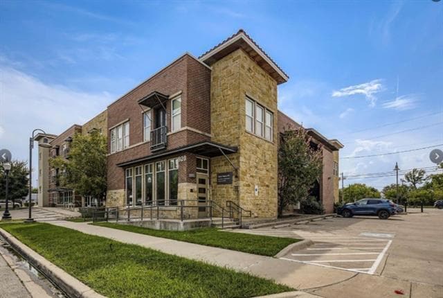 property at 928 Lipscomb St