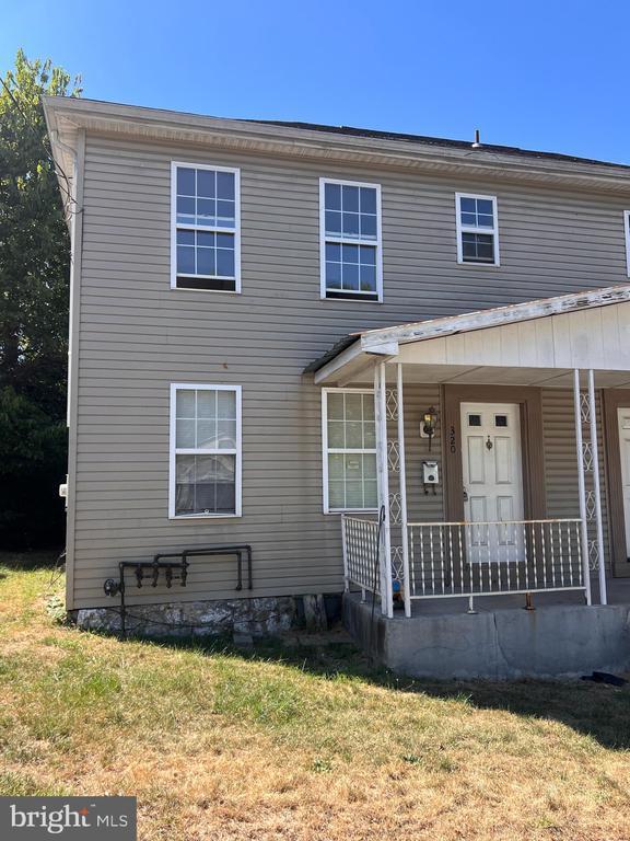property at 320 E Race St