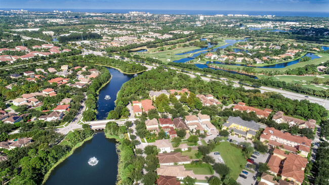 179 Edenberry Ave in Jupiter, FL - Foto de edificio - Building Photo