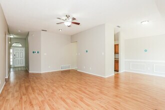 705 Cross Ridge Cir in Fort Worth, TX - Building Photo - Building Photo