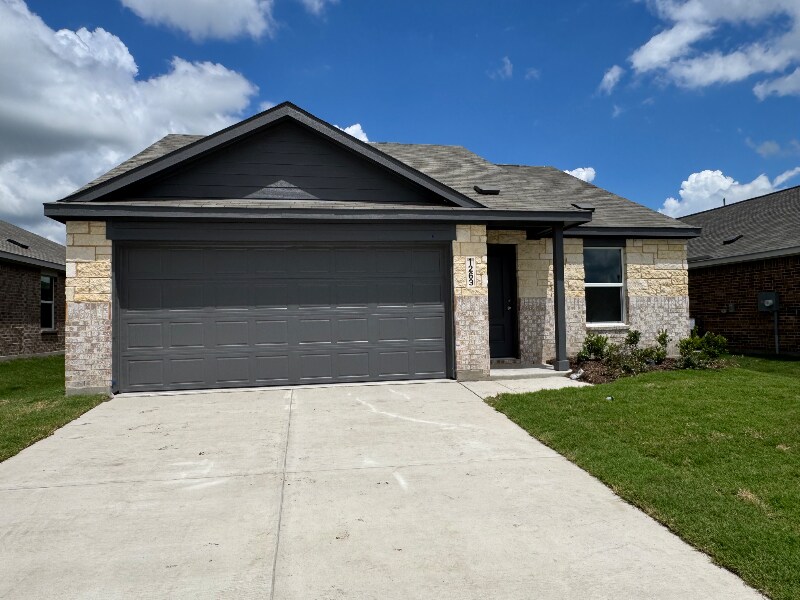 1263 Falcon Hts Dr in Heath, TX - Building Photo