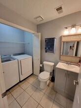 217 Chads Ford Way in Roswell, GA - Foto de edificio - Building Photo