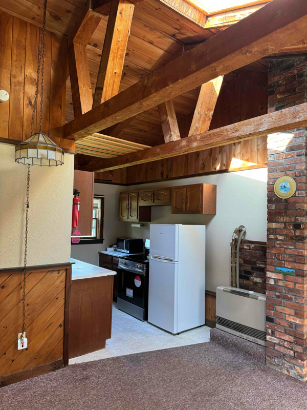 115 Vacation Estates Ln-Unit -2 in Farmington, ME - Foto de edificio - Building Photo