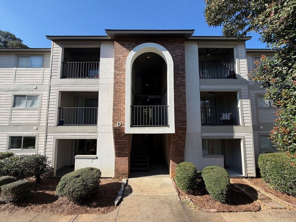 601 N Gay St in Auburn, AL - Foto de edificio
