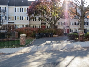 97 Highland Rd in Stamford, CT - Building Photo - Building Photo