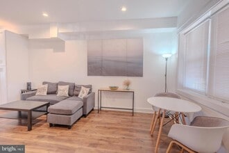 413 Delafield Pl NW, Unit 130A in Washington, DC - Building Photo - Building Photo