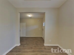 825 Ellyson Dr in Spring Hill, TN - Building Photo - Building Photo