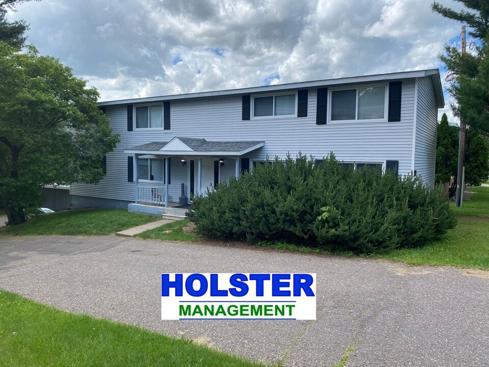 1602 N 3rd Ave in Wausau, WI - Building Photo