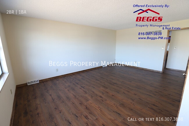 401Dains St in Liberty, MO - Building Photo - Building Photo