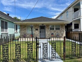 1816 Lowerline St, Unit 1816 in New Orleans, LA - Building Photo