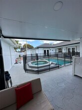 11421 SW 145th Ave in Miami, FL - Building Photo - Building Photo
