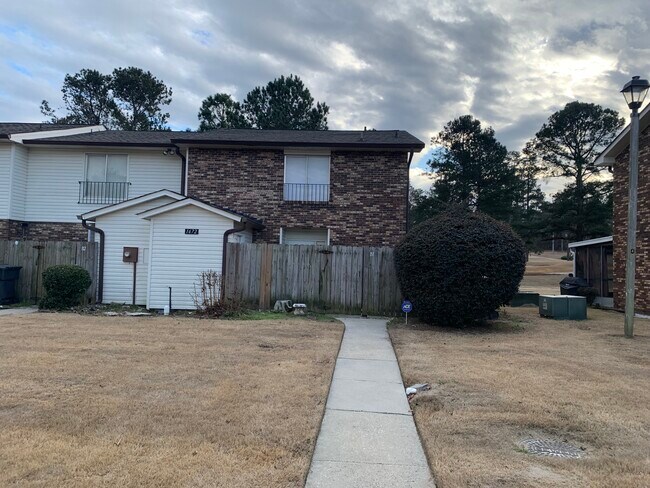 property at 1672 Goshen Rd