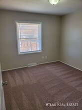 1529 Atwood St in Longmont, CO - Foto de edificio - Building Photo