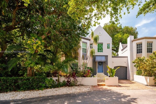 2952 Peachy St in Miami, FL - Building Photo - Building Photo