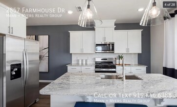 2857 Farmhouse Dr in Apex, NC - Building Photo - Building Photo