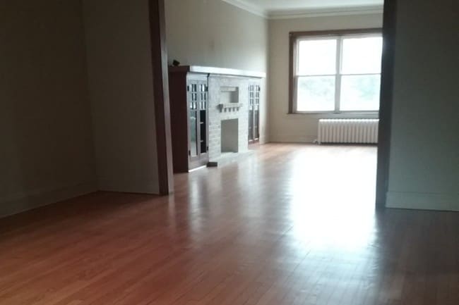 114 Madison St, Unit 2nd Floor in Oak Park, IL - Foto de edificio - Building Photo