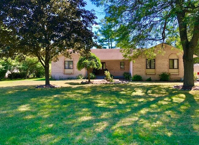 property at 31671 Belmont St