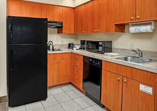 7601 Canada Ave in Orlando, FL - Building Photo - Building Photo