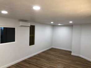 1484 Ahart St in Simi Valley, CA - Building Photo - Building Photo